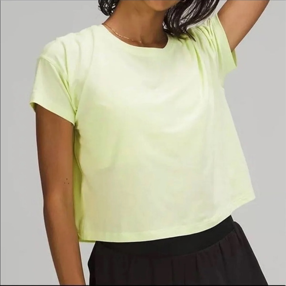 NWT Lululemon Cates Tee Crispin Green size 8